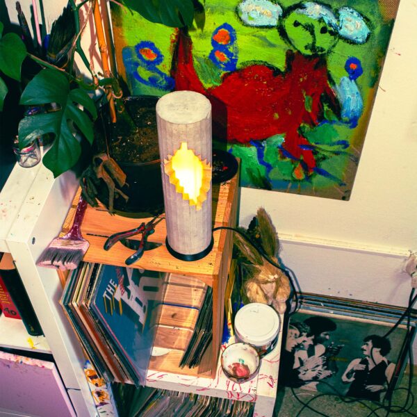 Scalae 2.0 interactive concrete table lamp